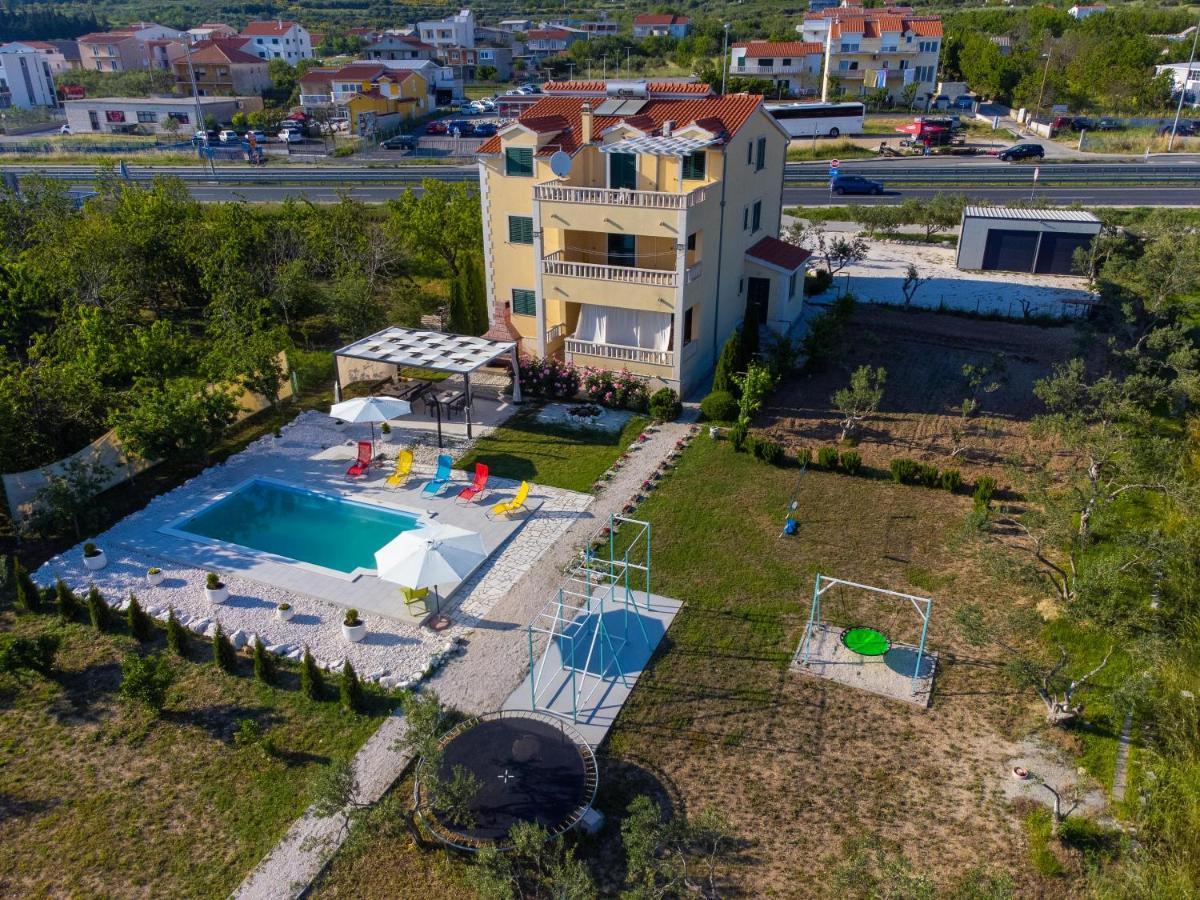Apartments Maris Kaštela Esterno foto