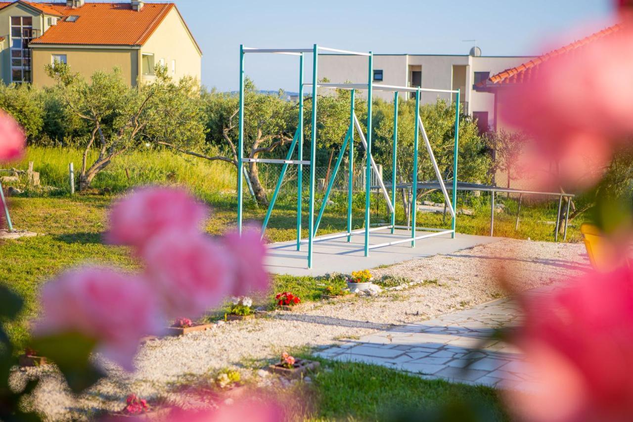Apartments Maris Kaštela Esterno foto